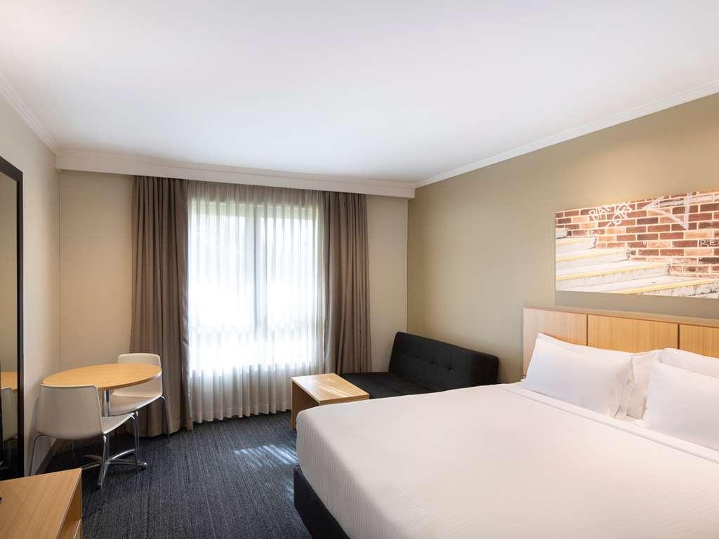 Mercure Sydney Macquarie Park Room photo